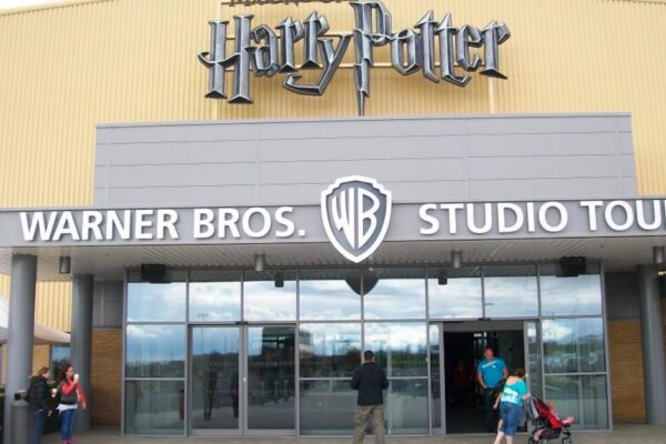 Warner Brothers ‘Making of Harry Potter’ 11 hour tour