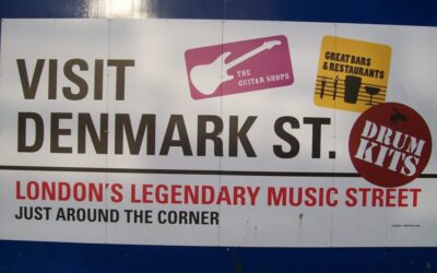 Rock and Roll on Foot and Public Transport – 4 Hour Tour
