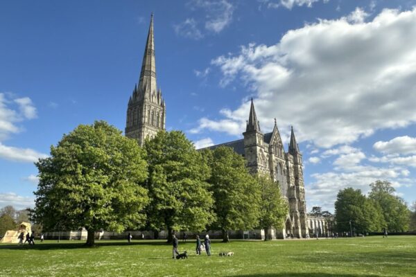Salisbury and Stonehenge – 10 hour tour