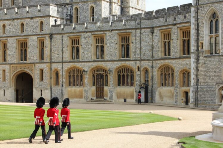 windsor-castle-4223726_1920 windsor-castle-4223726_1920